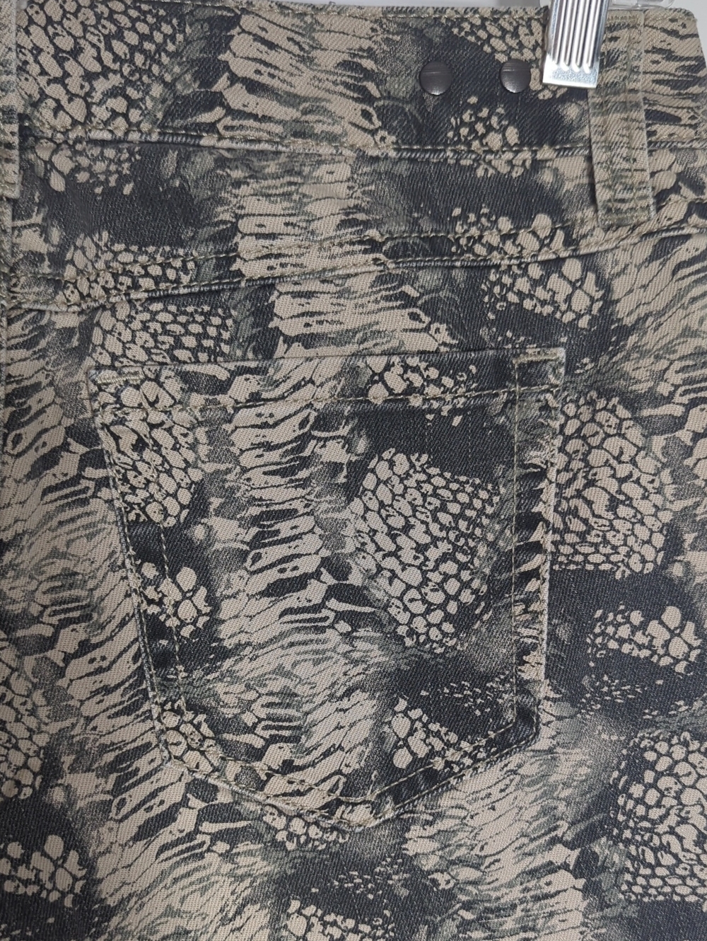 Cabi Snakeskin Skinny Jeans Size 4 Animal Print - Picture 5 of 11